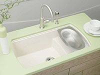 廚房水槽的材質該怎么選，看完這篇就知道了